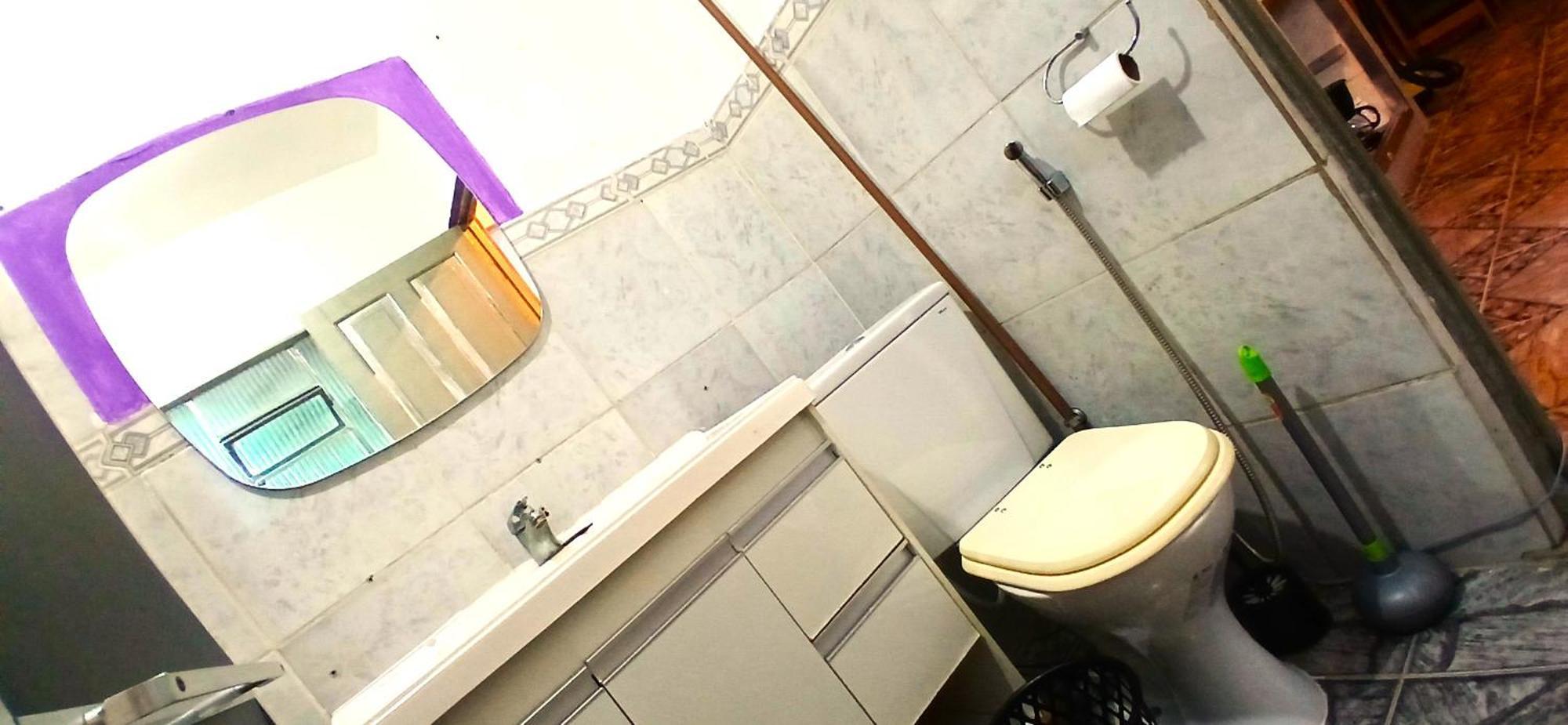 Casa Inteira! Reserva De Longa Duracao Limitada A Um Grupo! Perto Da Estacao Brt 2 Do Metro! Confira A Promocao! Aceitamos 1 Ou 2 Pessoas! Vagas Validas Somente A Partir De 16º De Maio! Somente Para Hospedes De Longa Duracao! Grande Desconto De 21 Ou