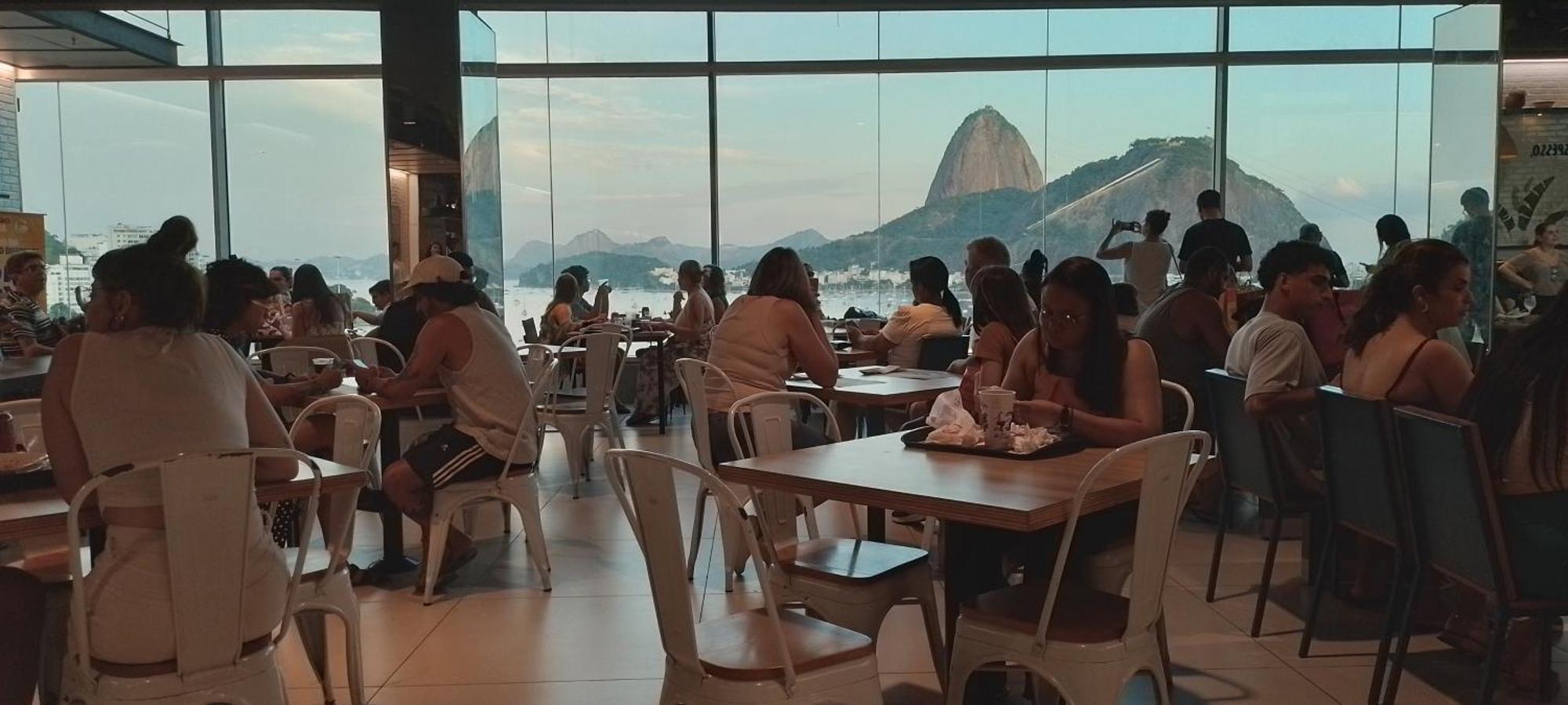 Casa de férias Casa Inteira! Reserva De Longa Duracao Limitada A Um Grupo! Perto Da Estacao Brt 2 Do Metro! Confira A Promocao! Aceitamos 1 Ou 2 Pessoas! Vagas Validas Somente A Partir De 16º De Maio! Somente Para Hospedes De Longa Duracao! Grande Desconto De 21 Ou Rio de Janeiro